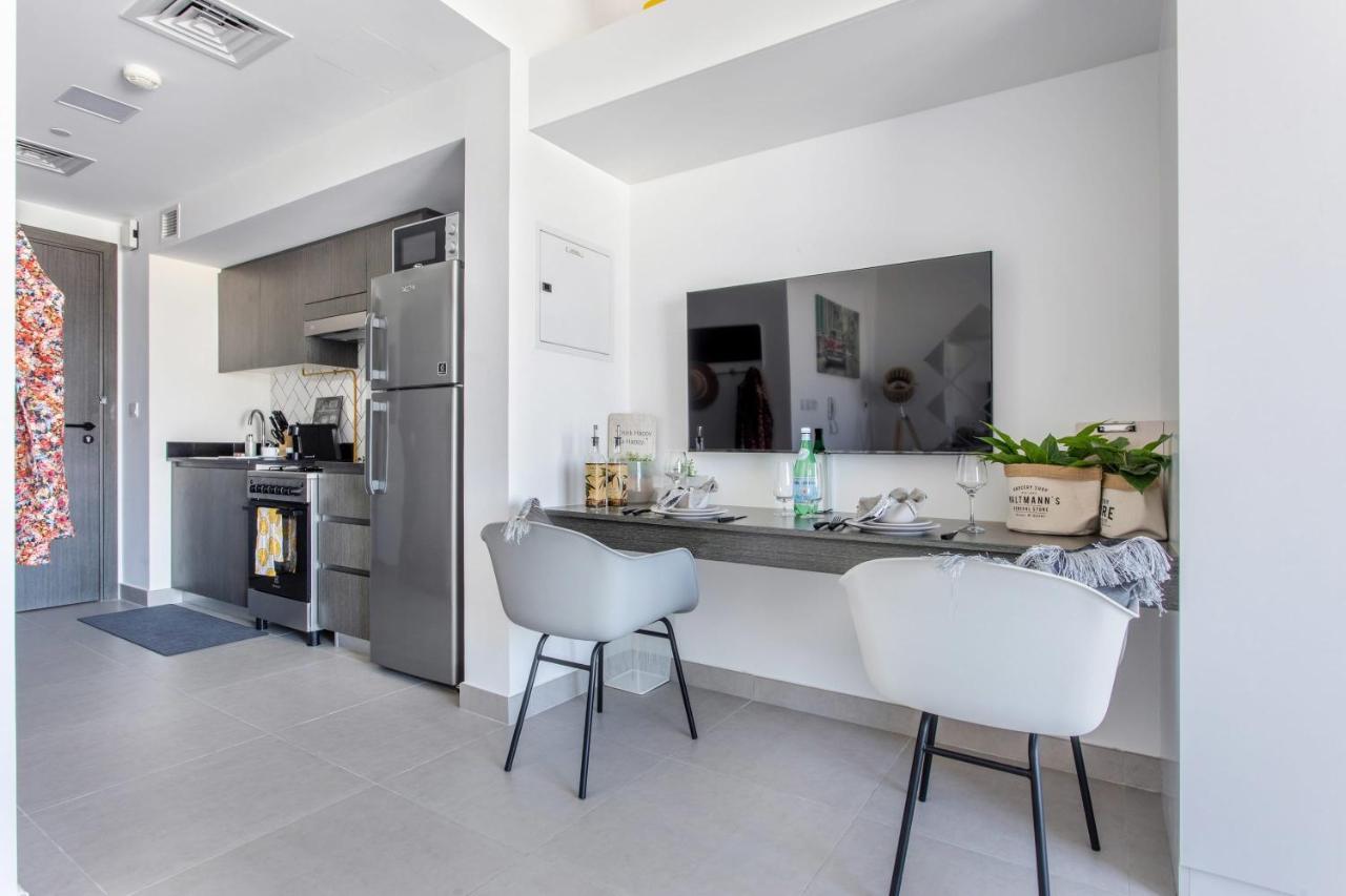 Apartment Frank Porter - Bella Rose Dubai